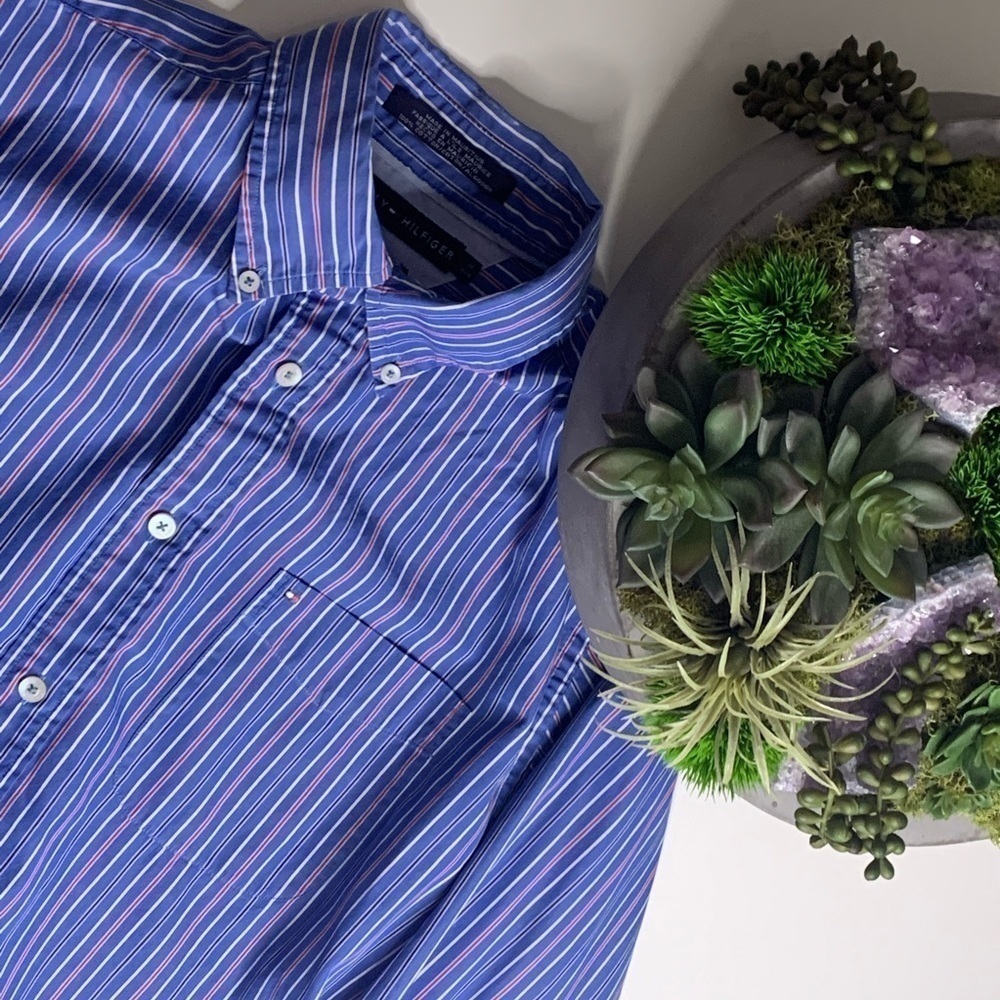 Tommy Hilfiger Men’s striped Contrast Cuff Dress Shirt blue medium